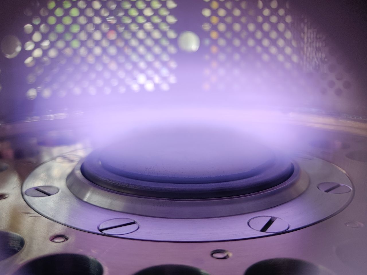 A black-and-white photograph of Henry Moisson attempting to make diamonds in the late 1890s.